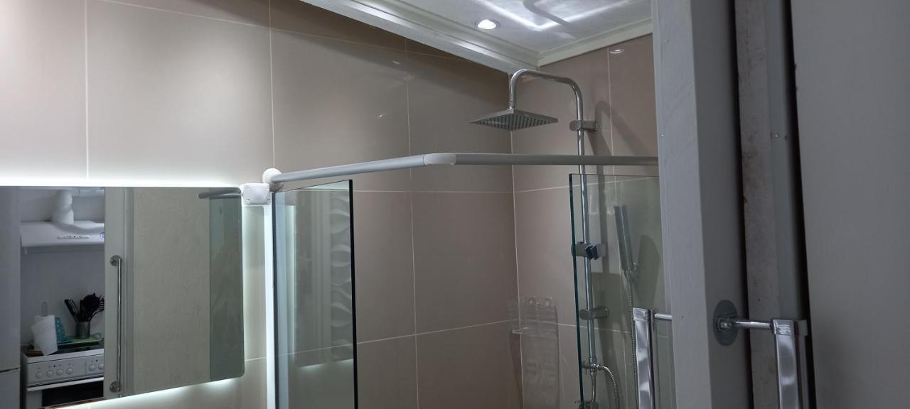 Luxury Loving Home Tolo Bagian luar foto